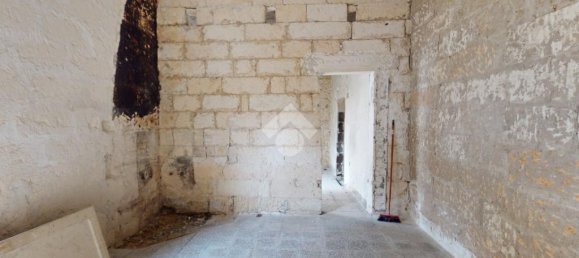 3 Schlafzimmer Haus in Brindisi, Italy, Nr. 42374 18