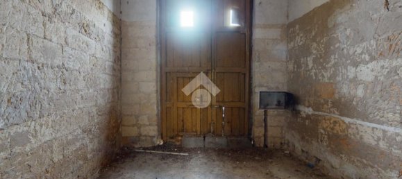 3 Schlafzimmer Haus in Brindisi, Italy, Nr. 42374 21