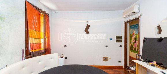 4 rooms Villa in Paderno Franciacorta, Italy No. 236945 28
