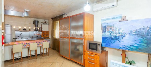 4 rooms Villa in Paderno Franciacorta, Italy No. 236945 18