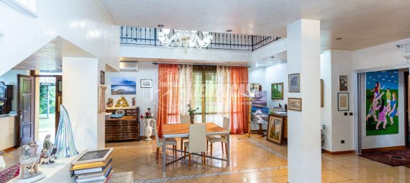 4 rooms Villa in Paderno Franciacorta, Italy No. 236945 13