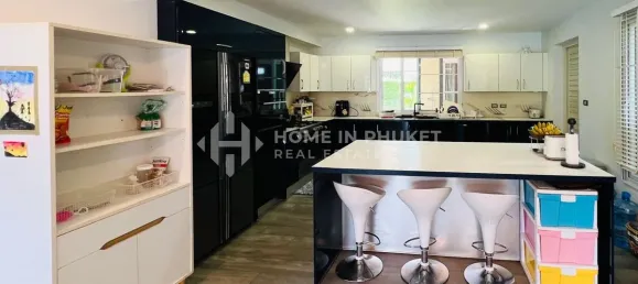 5 bedrooms House for sale in Phuket, Southern Thailand, Thailand № 74035 10