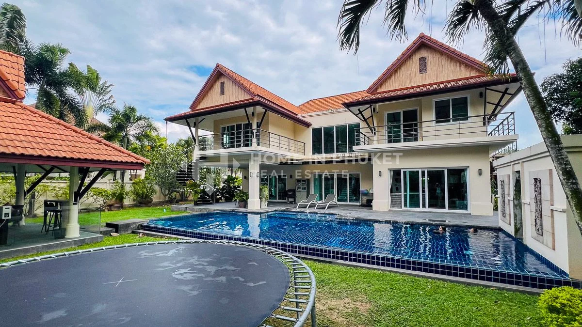 5 bedrooms House for sale in Phuket, Southern Thailand, Thailand № 74035