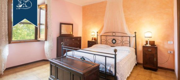 6 bedrooms Commercial property in Gavorrano, Italy No. 362925 11