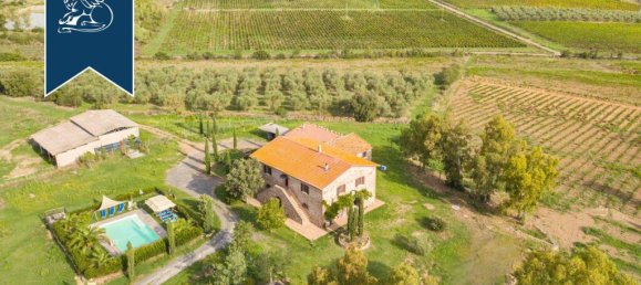 6 bedrooms Commercial property in Gavorrano, Italy No. 362925 3