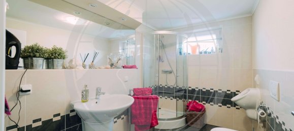 6 rooms House in Hanover, Germany No. 207715 5