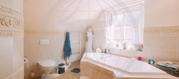 6 rooms House in Hanover, Germany No. 207715 2