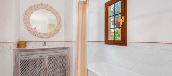 Villa de 3 dormitorios en Santa Ponsa, Spain No. 287136 5