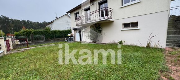 3 bedrooms House in Salbris, France No. 222449 3