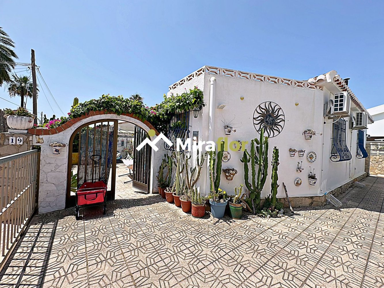 3 bedrooms Villa in Els Poblets, Spain No. 151724