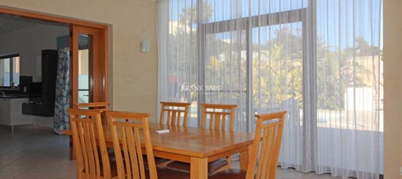 Bungalow de 3 dormitorios en Mellieha, Malta No. 3115 10