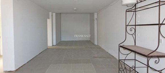 Bungalow de 3 dormitorios en Mellieha, Malta No. 3115 21