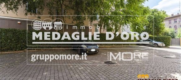 3 bedrooms Apartment in Modena, Italy No. 330248 18