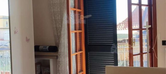 7 rooms Apartment in Crispano, Italy No. 99008 4