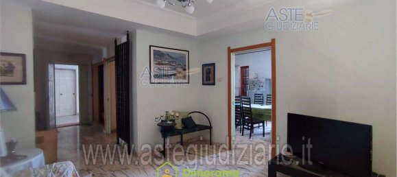 7 rooms Apartment in Crispano, Italy No. 99008 8