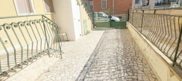 2-salle Maison à Fasano, Italy No. 277458 18