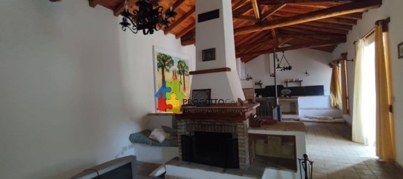 2 bedrooms House in Motta Camastra, Italy No. 271365 7