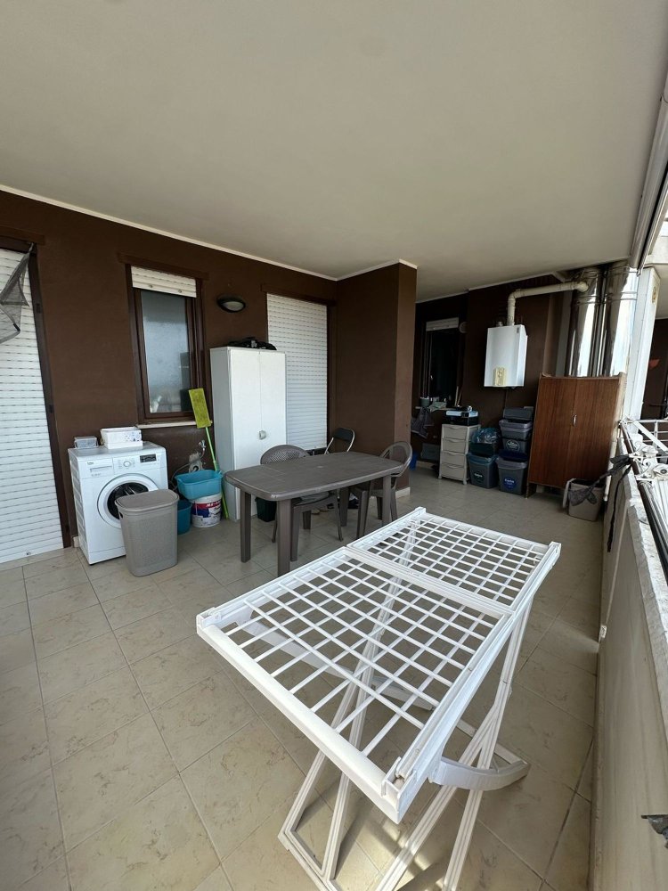 2غرفة شقة في Bari, Italy رقم 307163