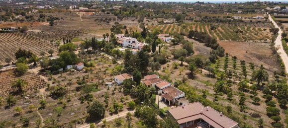 15 bedrooms Castles in Lagoa, Portugal No. 144088 2