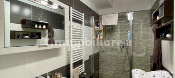 2 Schlafzimmer Wohnung in Nova Milanese, Italy, Nr. 296794 21