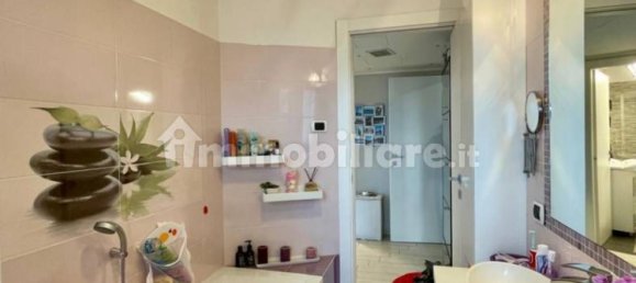 2 Schlafzimmer Wohnung in Nova Milanese, Italy, Nr. 296794 27