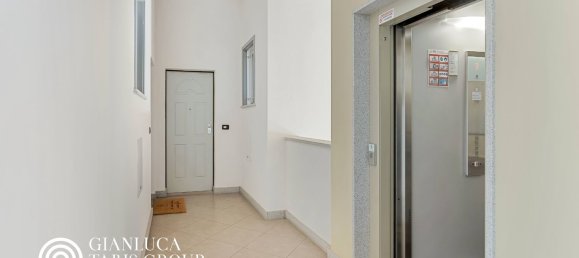 3 rooms Apartment in Riva presso Chieri, Italy No. 298415 8