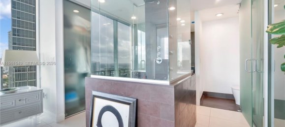 2 dormitorios propiedad comercial en alquiler en Miami, Miami-Dade, Florida, USA № 615344 16