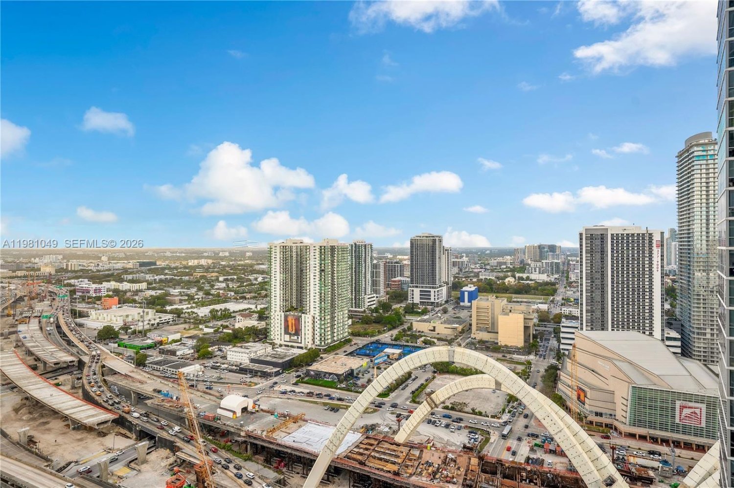 2 dormitorios propiedad comercial en alquiler en Miami, Miami-Dade, Florida, USA № 615344