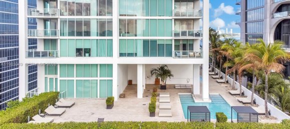 2 dormitorios propiedad comercial en alquiler en Miami, Miami-Dade, Florida, USA № 615344 5