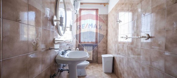 Дом с 8 комнатами в Арчевиа, Италия № 7299 41