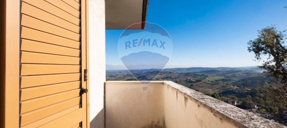 Дом с 8 комнатами в Арчевиа, Италия № 7299 44