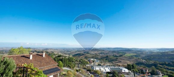 Дом с 8 комнатами в Арчевиа, Италия № 7299 20