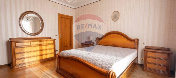 Дом с 8 комнатами в Арчевиа, Италия № 7299 40