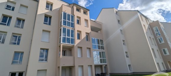 1 bedroom Apartment in Orleans, France No. 51251 3