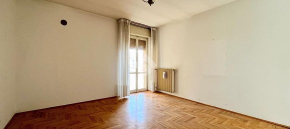 4 rooms House in Udine, Italy No. 111134 18