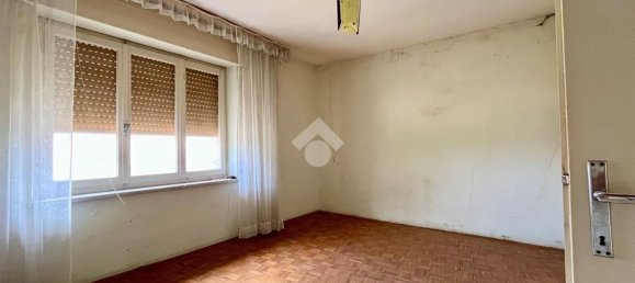 4 rooms House in Udine, Italy No. 111134 20