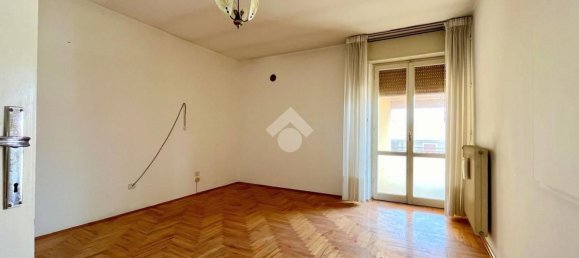 4 rooms House in Udine, Italy No. 111134 15