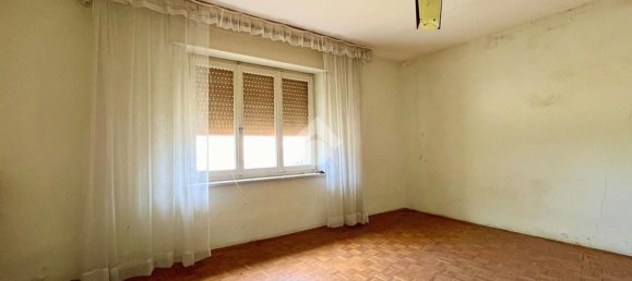 4 rooms House in Udine, Italy No. 111134 21