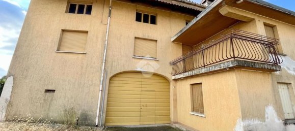 4 rooms House in Udine, Italy No. 111134 38