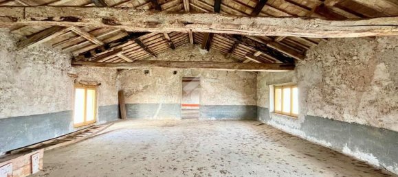 4 rooms House in Udine, Italy No. 111134 36