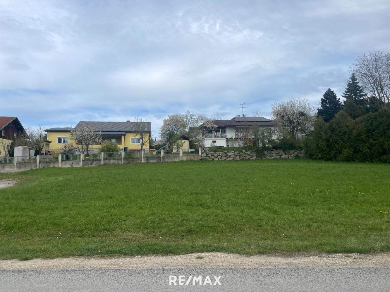 Terreno en Andorf, Austria No. 74419