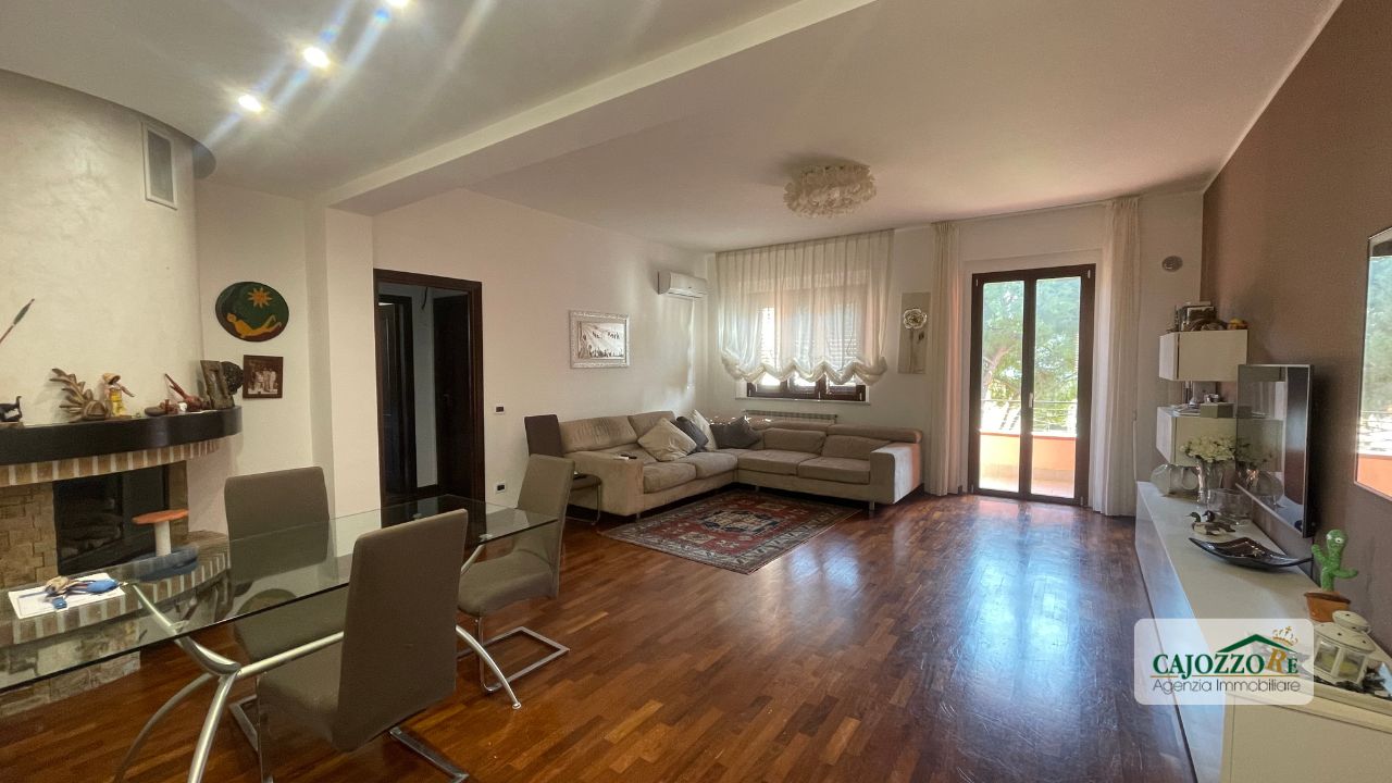 Apartamento de 4 habitaciónes en Palermo, Italy No. 54986