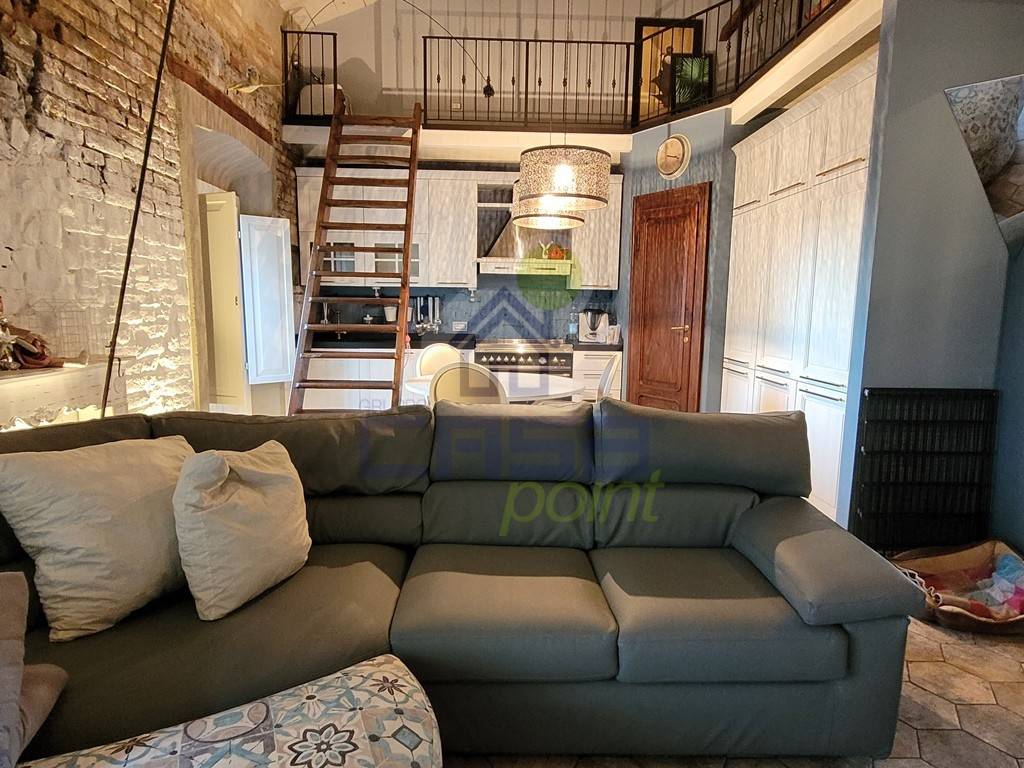 2 bedrooms Apartment in Cremona, Italy No. 85945