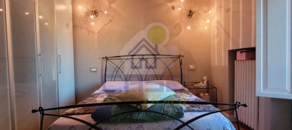 Квартира с 2 спальнями в Кремона, Италия № 85945 10