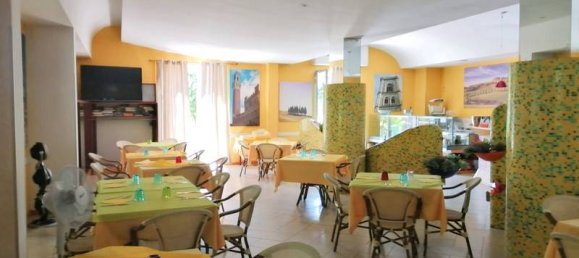 4 rooms Commercial property in Sinalunga, Italy No. 116213 5