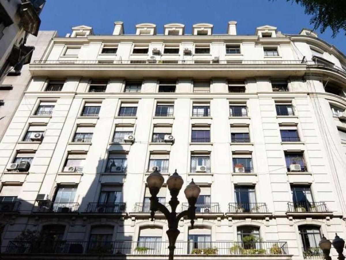 255m² Office in Buenos Aires, Argentina No. 109583