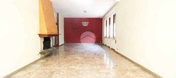 3 bedrooms Apartment in Cormano, Italy No. 268502 11