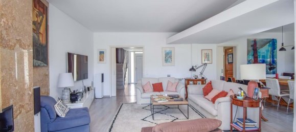5 bedrooms Villa in Cascais, Portugal No. 131827 7