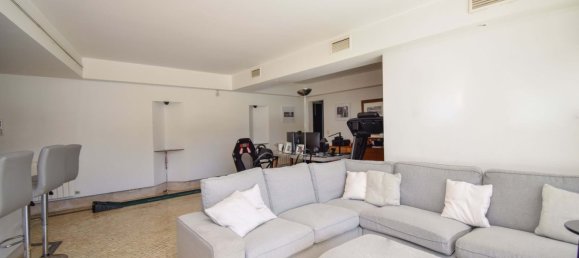 5 bedrooms Villa in Cascais, Portugal No. 131827 26