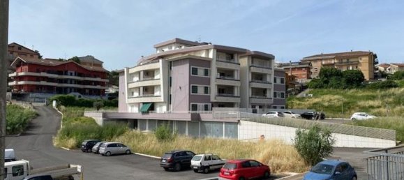 110m² Office in Colleferro, Italy No. 89371 19